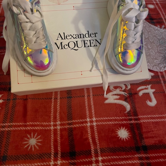 Alexander McQueen Spring 2024 Fashion Show Review | The  Alexander Mcqueens